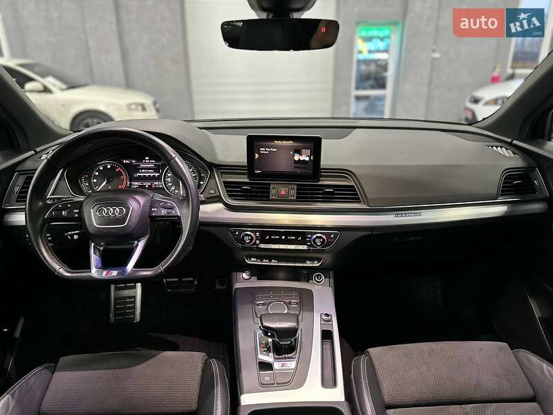 Внедорожник / Кроссовер Audi SQ5 2018 в Каменском