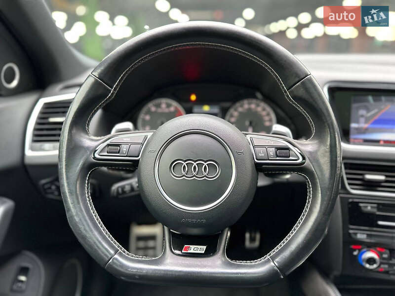 Внедорожник / Кроссовер Audi SQ5 2014 в Киеве