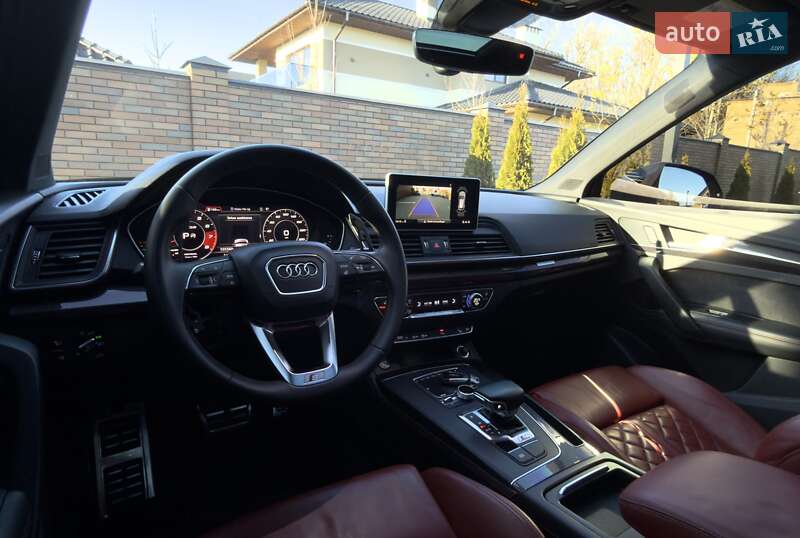 Позашляховик / Кросовер Audi SQ5 2018 в Вінниці