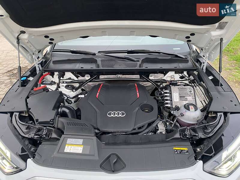 Внедорожник / Кроссовер Audi SQ5 2023 в Днепре