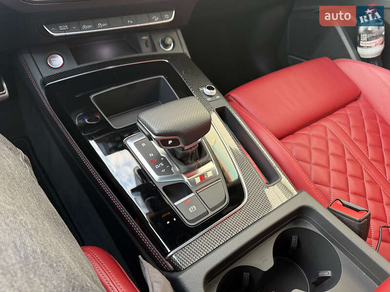 Позашляховик / Кросовер Audi SQ5 2023 в Полтаві