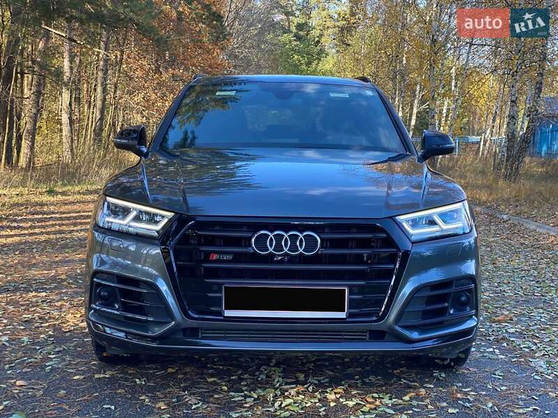 Внедорожник / Кроссовер Audi SQ5 2019 в Киеве