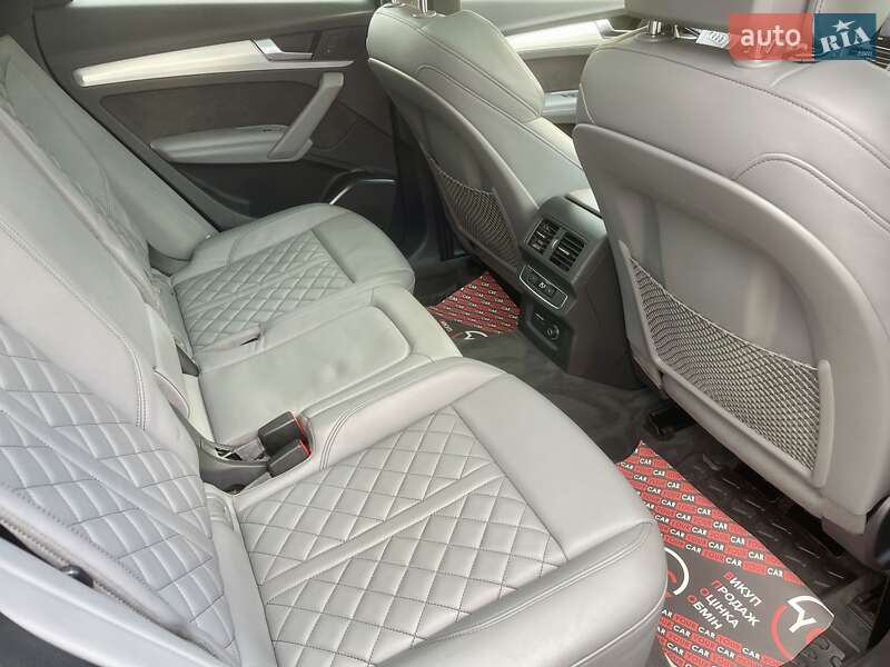 Внедорожник / Кроссовер Audi SQ5 2019 в Киеве фото 54 Внедорожник / Кроссовер Audi SQ5 2019 в Киеве