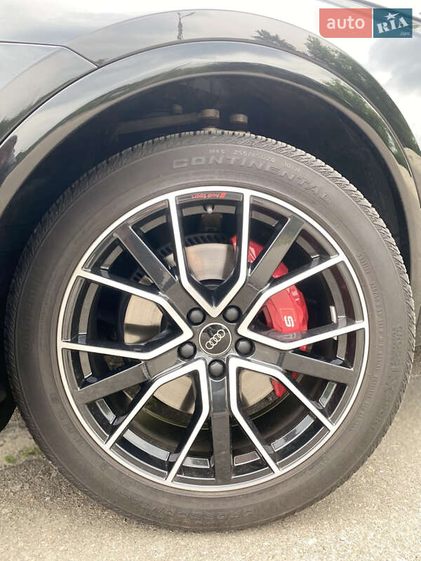 Позашляховик / Кросовер Audi SQ5 2023 в Києві