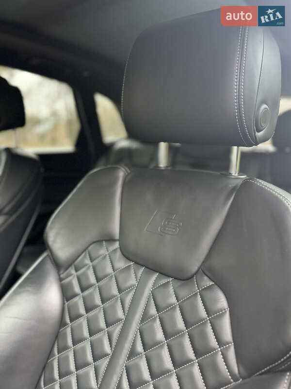 Внедорожник / Кроссовер Audi SQ5 2018 в Львове