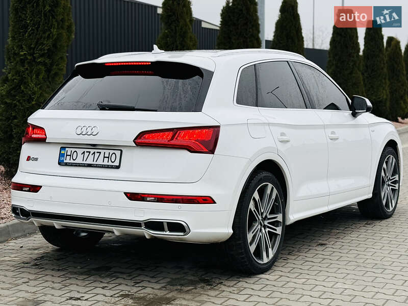 Позашляховик / Кросовер Audi SQ5 2017 в Тернополі