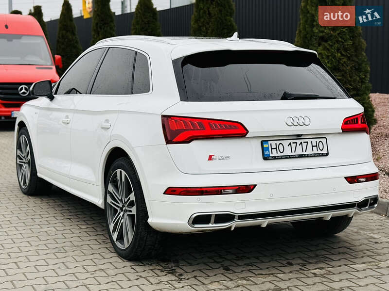 Позашляховик / Кросовер Audi SQ5 2017 в Тернополі