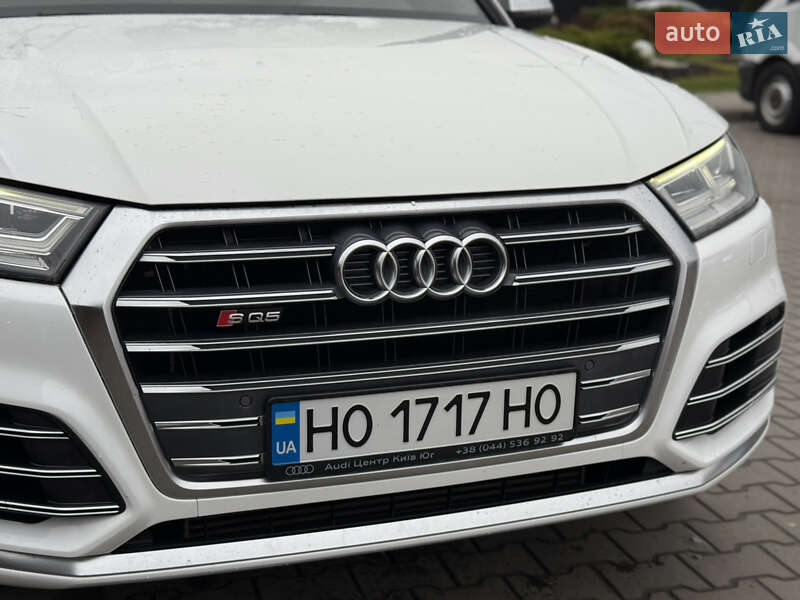 Позашляховик / Кросовер Audi SQ5 2017 в Тернополі