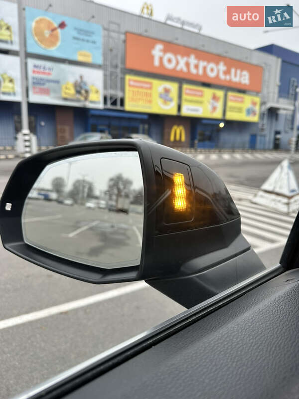 Внедорожник / Кроссовер Audi SQ5 2018 в Днепре фото 42 Внедорожник / Кроссовер Audi SQ5 2018 в Днепре