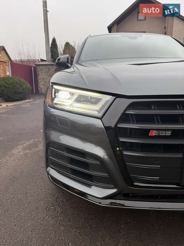 Позашляховик / Кросовер Audi SQ5 2019 в Василькові