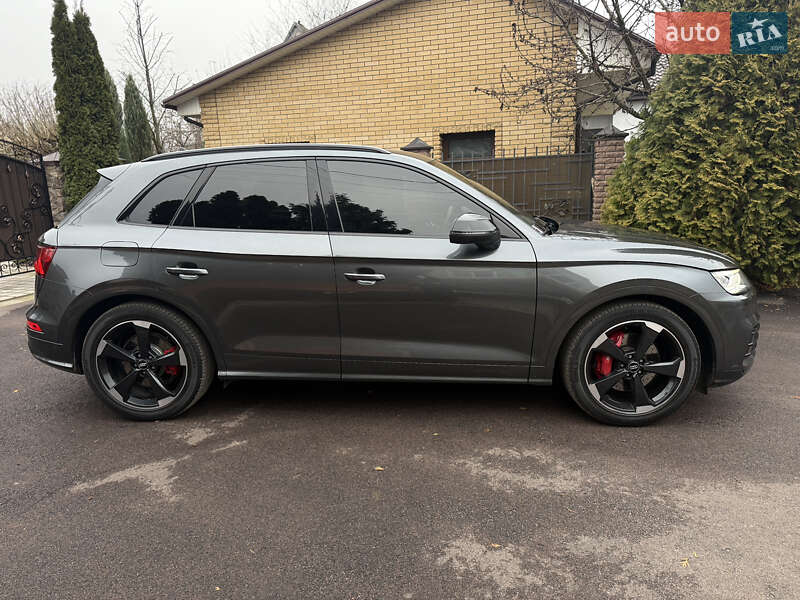 Позашляховик / Кросовер Audi SQ5 2019 в Василькові