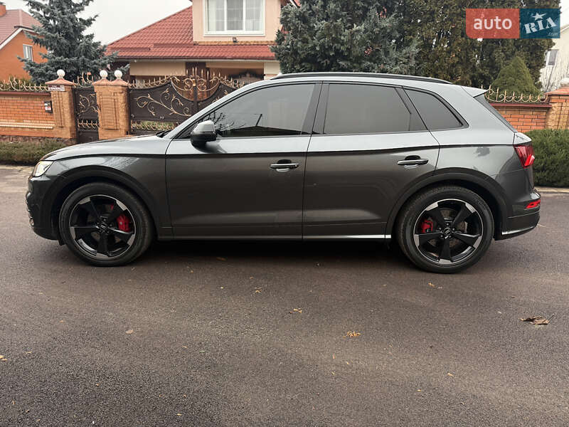 Позашляховик / Кросовер Audi SQ5 2019 в Василькові