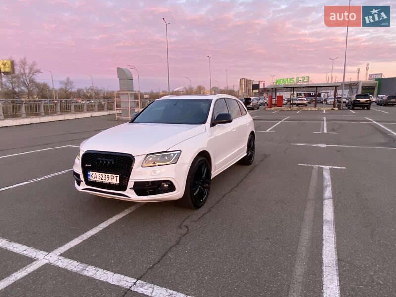 Внедорожник / Кроссовер Audi SQ5 2013 в Киеве