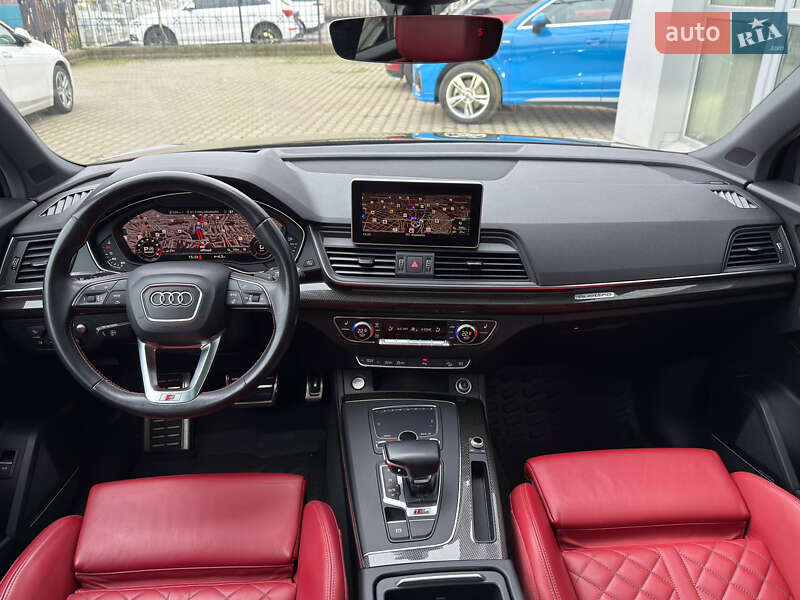 Внедорожник / Кроссовер Audi SQ5 2017 в Измаиле