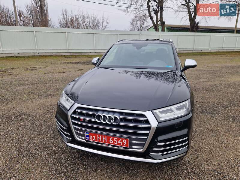 Внедорожник / Кроссовер Audi SQ5 2018 в Полтаве