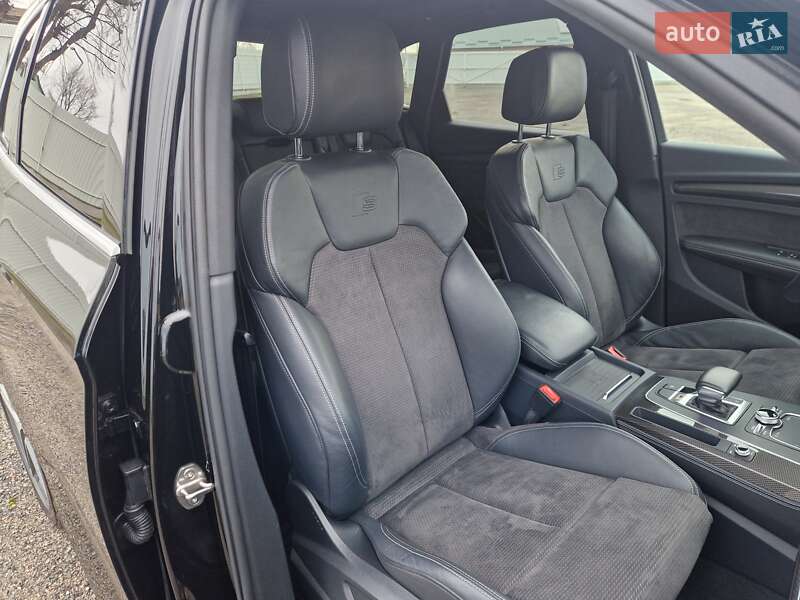 Внедорожник / Кроссовер Audi SQ5 2018 в Полтаве