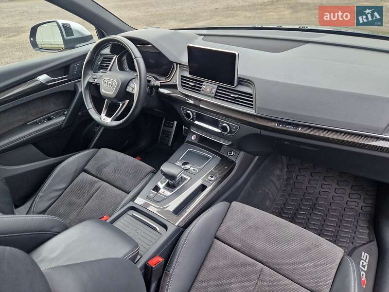 Внедорожник / Кроссовер Audi SQ5 2018 в Полтаве