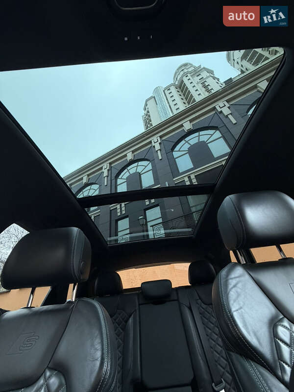 Позашляховик / Кросовер Audi SQ5 2018 в Одесі