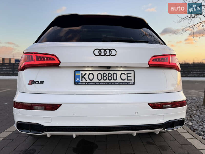 Позашляховик / Кросовер Audi SQ5 2018 в Мукачевому