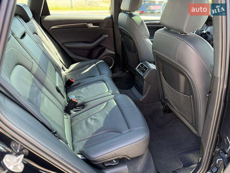 Внедорожник / Кроссовер Audi SQ5 2015 в Киеве фото 20 Внедорожник / Кроссовер Audi SQ5 2015 в Киеве