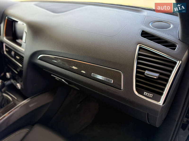 Внедорожник / Кроссовер Audi SQ5 2015 в Киеве фото 22 Внедорожник / Кроссовер Audi SQ5 2015 в Киеве