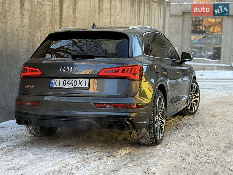 Позашляховик / Кросовер Audi SQ5 2017 в Києві фото 13 Позашляховик / Кросовер Audi SQ5 2017 в Києві