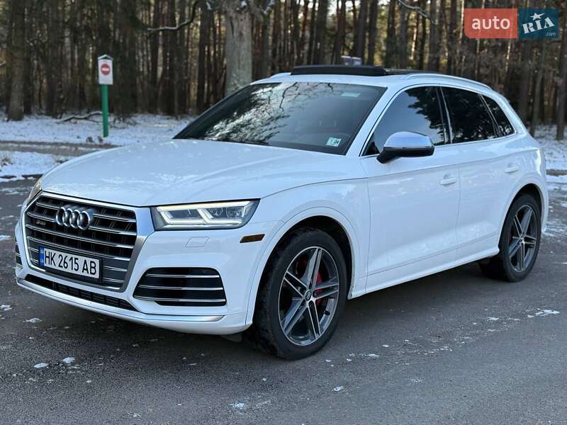 Внедорожник / Кроссовер Audi SQ5 2019 в Ровно