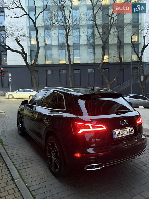 Внедорожник / Кроссовер Audi SQ5 2018 в Одессе