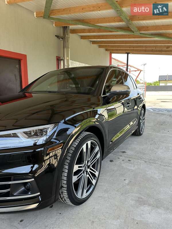 Внедорожник / Кроссовер Audi SQ5 2018 в Городенке