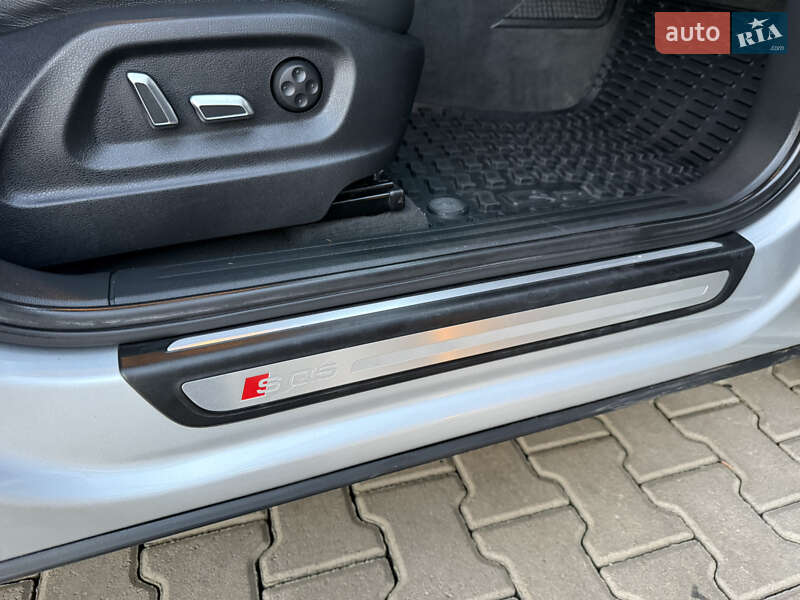 Внедорожник / Кроссовер Audi SQ5 2014 в Ковеле