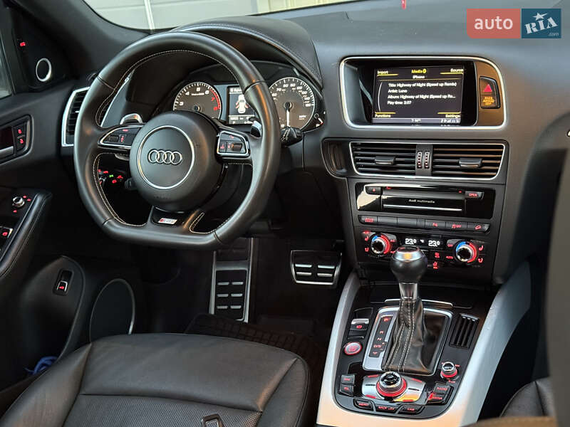 Внедорожник / Кроссовер Audi SQ5 2014 в Ковеле
