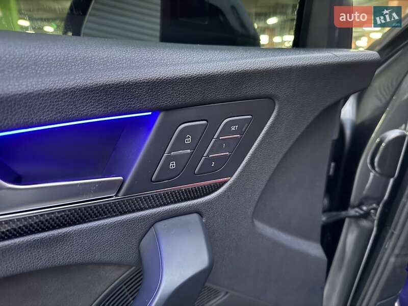 Внедорожник / Кроссовер Audi SQ5 2018 в Киеве