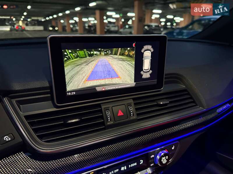 Внедорожник / Кроссовер Audi SQ5 2018 в Киеве
