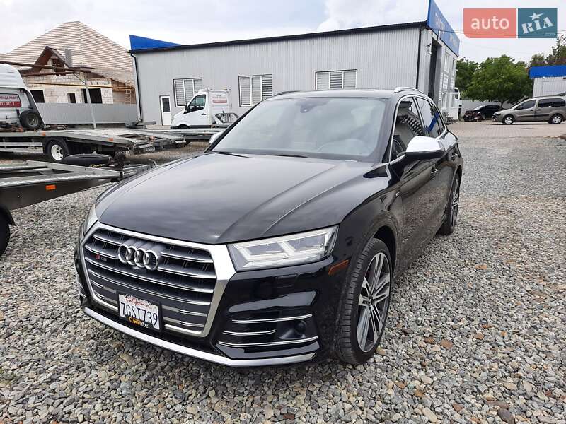 Внедорожник / Кроссовер Audi SQ5 2018 в Городенке