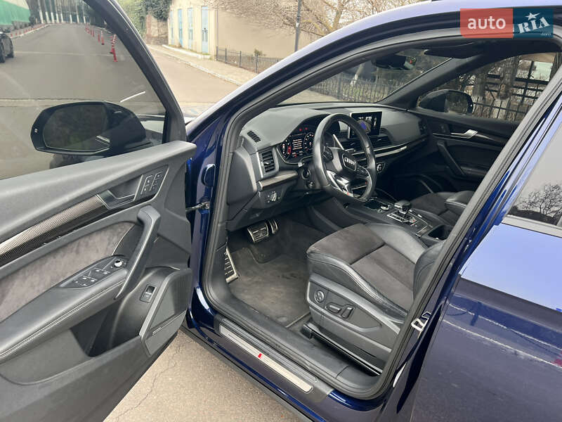 Внедорожник / Кроссовер Audi SQ5 2019 в Одессе
