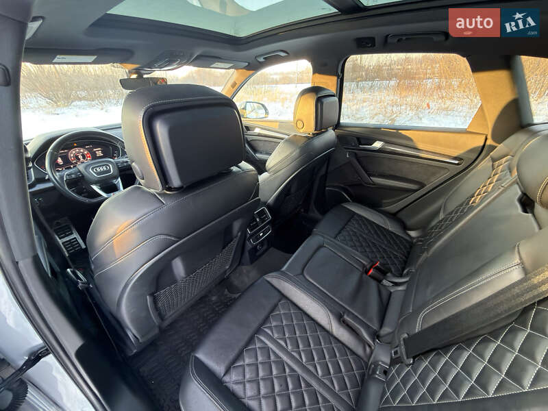 Внедорожник / Кроссовер Audi SQ5 2018 в Долине