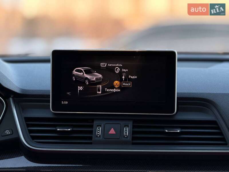 Внедорожник / Кроссовер Audi SQ5 2018 в Кривом Роге