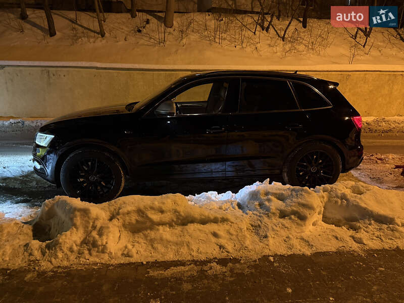 Внедорожник / Кроссовер Audi SQ5 2013 в Львове