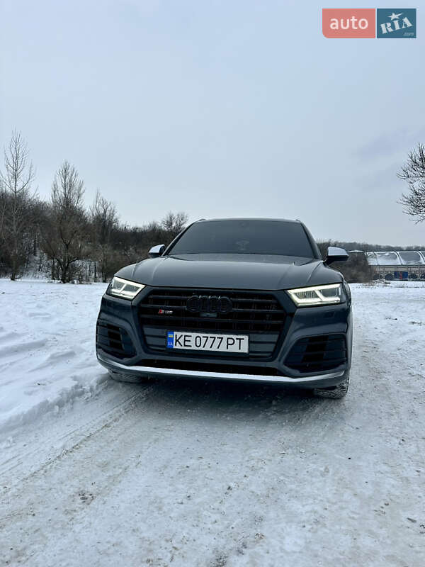 Позашляховик / Кросовер Audi SQ5 2018 в Дніпрі