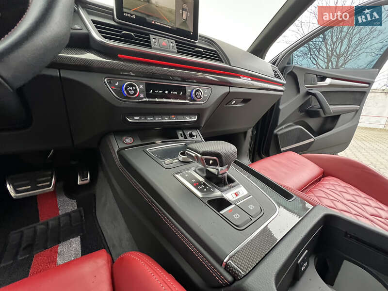 Позашляховик / Кросовер Audi SQ5 2020 в Одесі