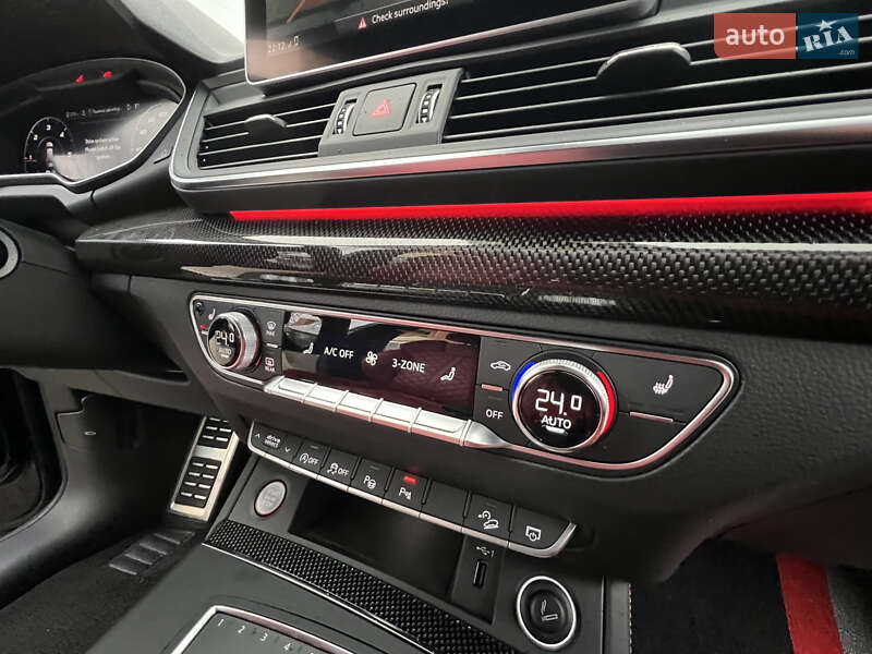 Позашляховик / Кросовер Audi SQ5 2020 в Одесі