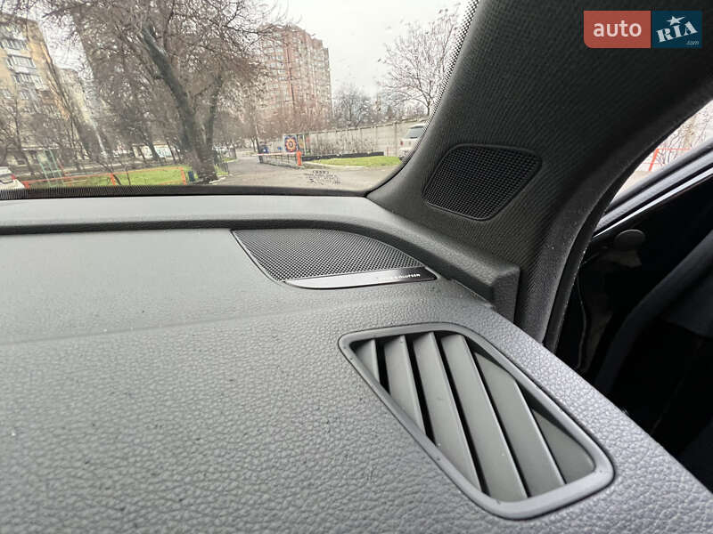 Позашляховик / Кросовер Audi SQ5 2020 в Одесі