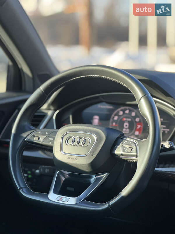 Позашляховик / Кросовер Audi SQ5 2018 в Львові
