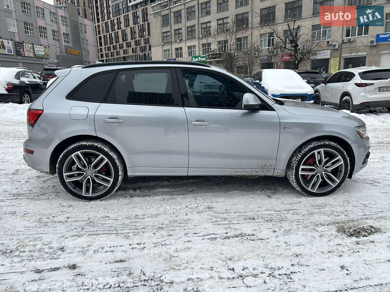 Позашляховик / Кросовер Audi SQ5 2016 в Києві