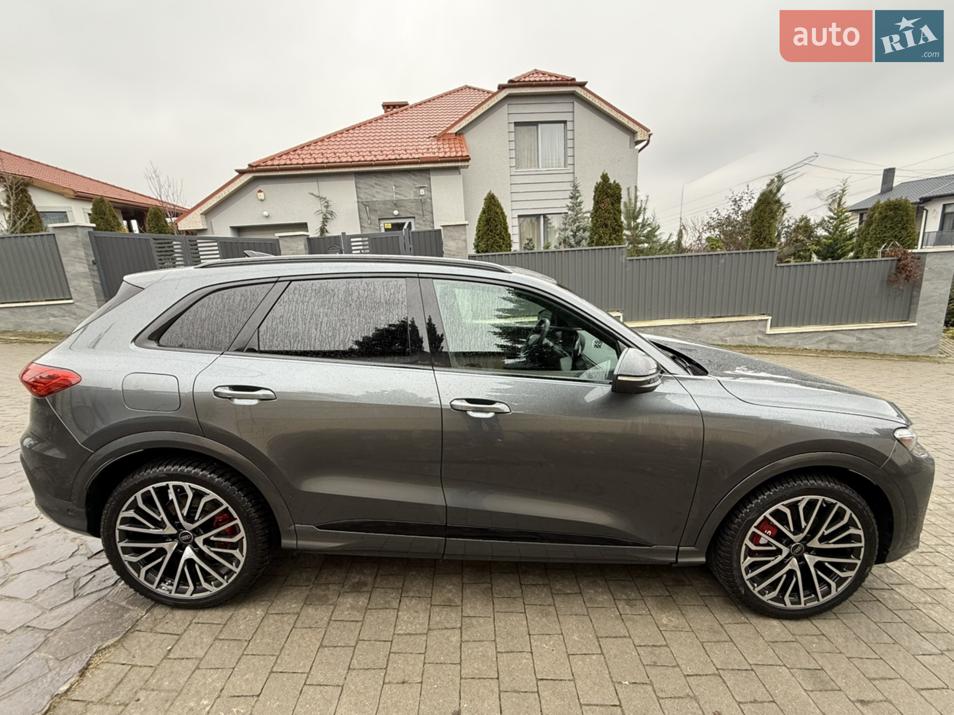2025 Audi SQ5 - мініатюра 10