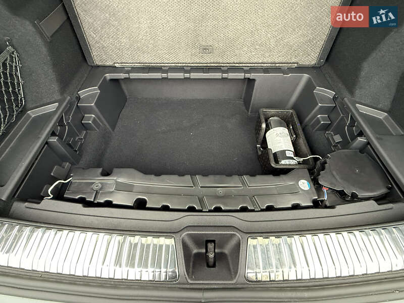 Позашляховик / Кросовер Audi SQ5 2025 в Ужгороді