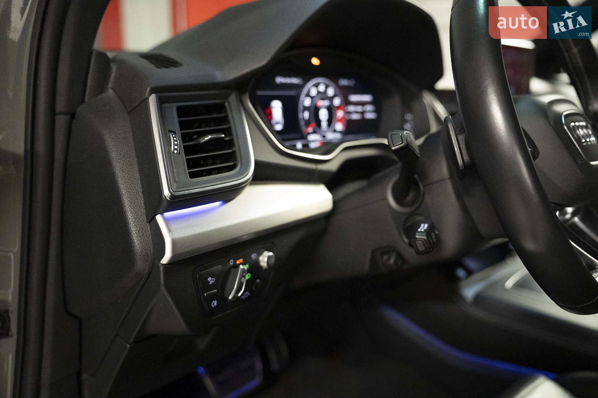 2019 Audi SQ5 - мініатюра 33