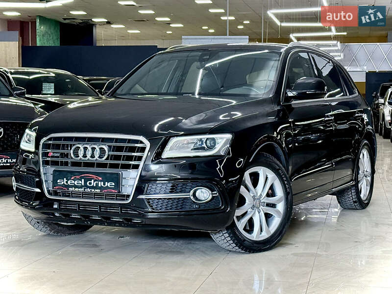 Audi SQ5 2015