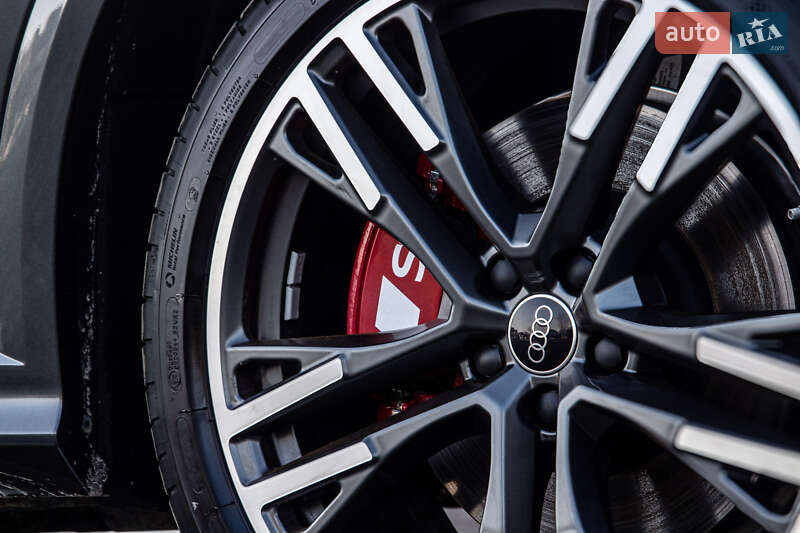 Внедорожник / Кроссовер Audi SQ5 2025 в Львове