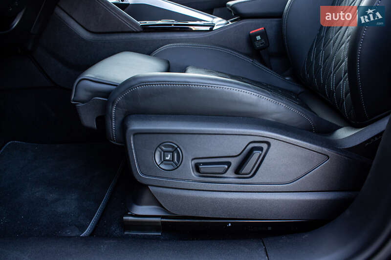 Внедорожник / Кроссовер Audi SQ5 2025 в Львове